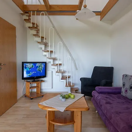 Lilli Marleen 7-14 וורמן