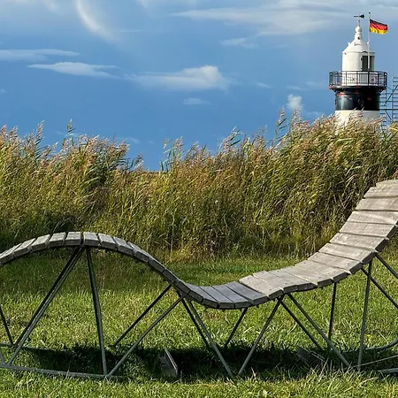 Lilli Marleen 7-14 דירה